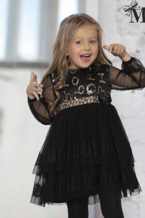 Juoda šventinė suknelė