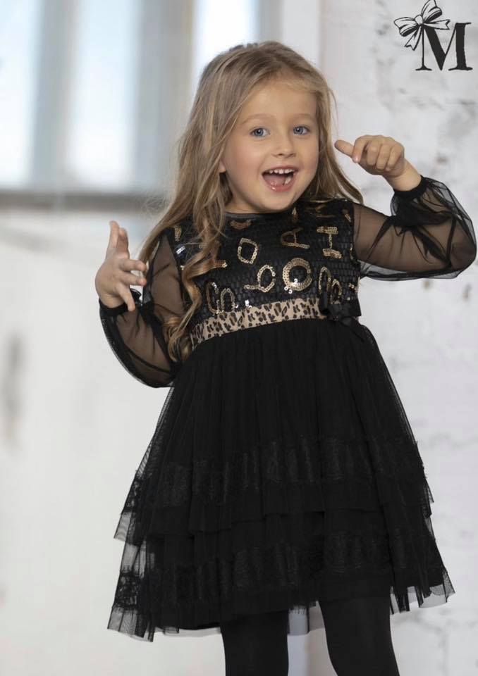 Juoda šventinė suknelė