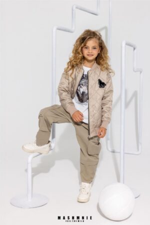 Rusva unisex striukė